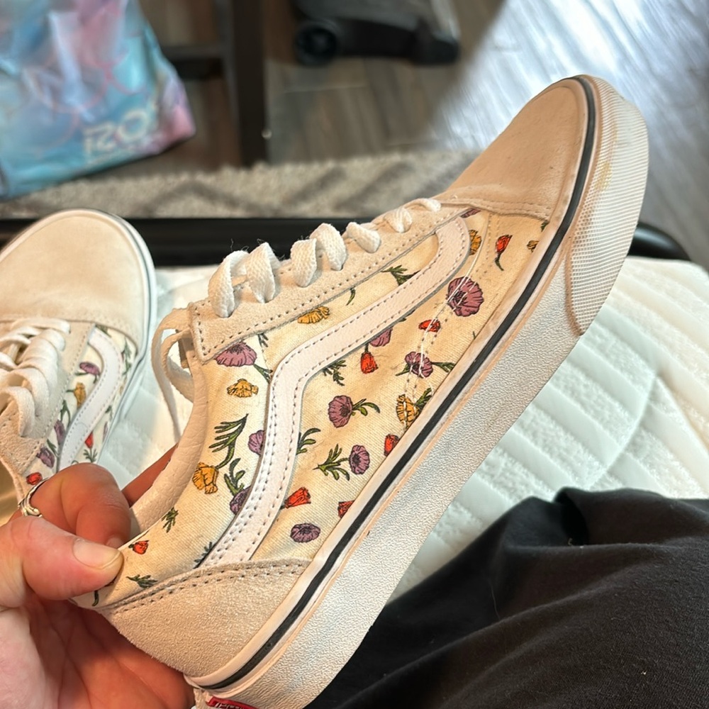 Vans sneakers